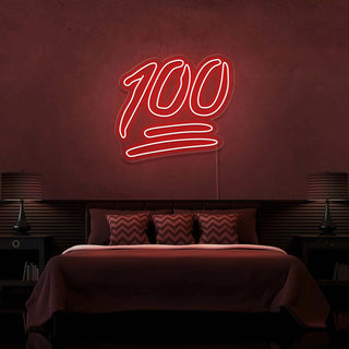 Letra LED "100%" personalizada tamaño 100 x 100 cm