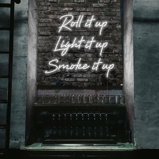 Scritta a Led Personalizzata Frasi Personalizzate "Roll it uo Light it up Smoke it up" cm 100 x 85