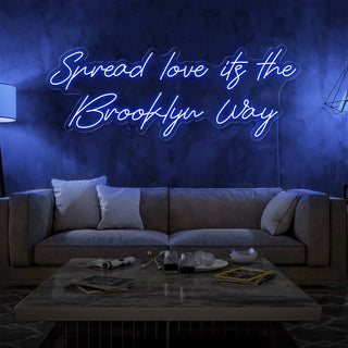 Scritta a Led Personalizzata Frasi Personalizzate "Spread love its the Brooklyn way" cm 150 x 50