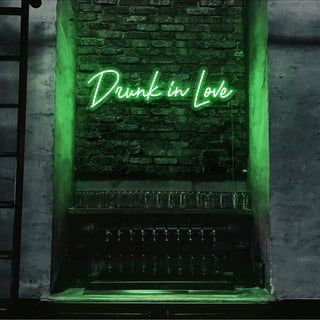 Scritta a Led Personalizzata Frasi Personalizzate "Drunk in love" cm 100 x 30