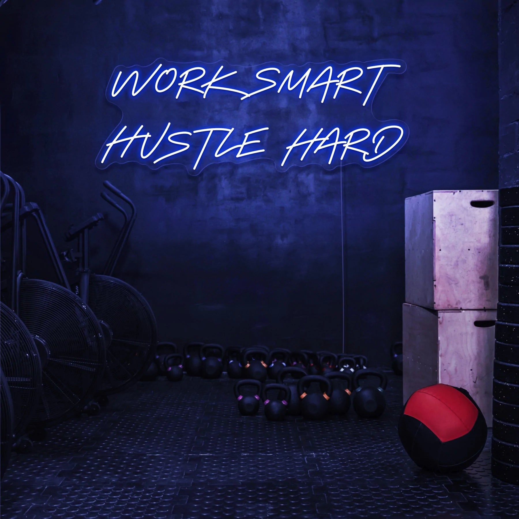 blu_631a9fc6-087d-451b-8a07-4991e97982bf.jpg Scritta a Led Personalizzata Frasi Personalizzate "Work smart hustle hard" cm 120 x 50 - immagine 1