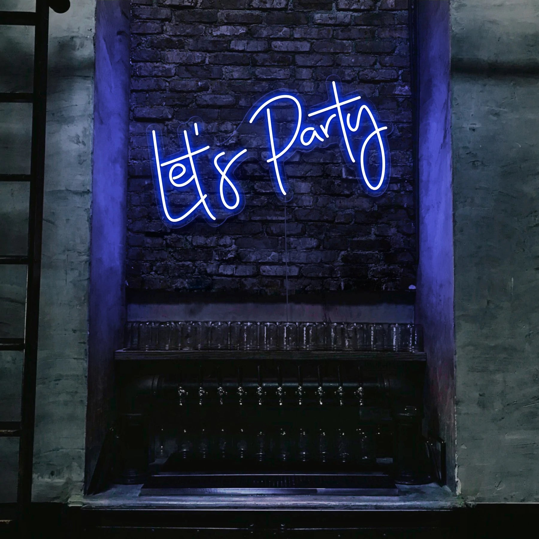 blu_e8e3eb87-1ac2-47c2-9a54-49b7bc3a8efa.jpg Scritta a Led Personalizzata Frasi Personalizzate "Lets Party" cm 100 x 35 - immagine 1