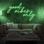 Scritta a Led Personalizzata Frasi Personalizzate "good vibes only" cm 130 x 40 - immagine 8