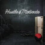 Scritta a Led Personalizzata Frasi Personalizzate "Hustle & Motivate" cm 100 x 30 - immagine 2